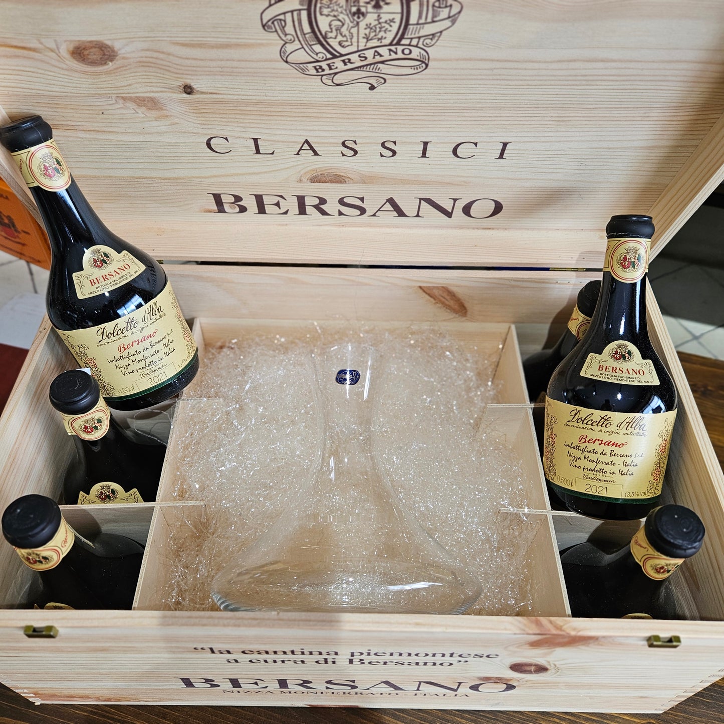 I classici di Bersano (Cassetta di legno 6 bottiglie+decanter 1,5l)