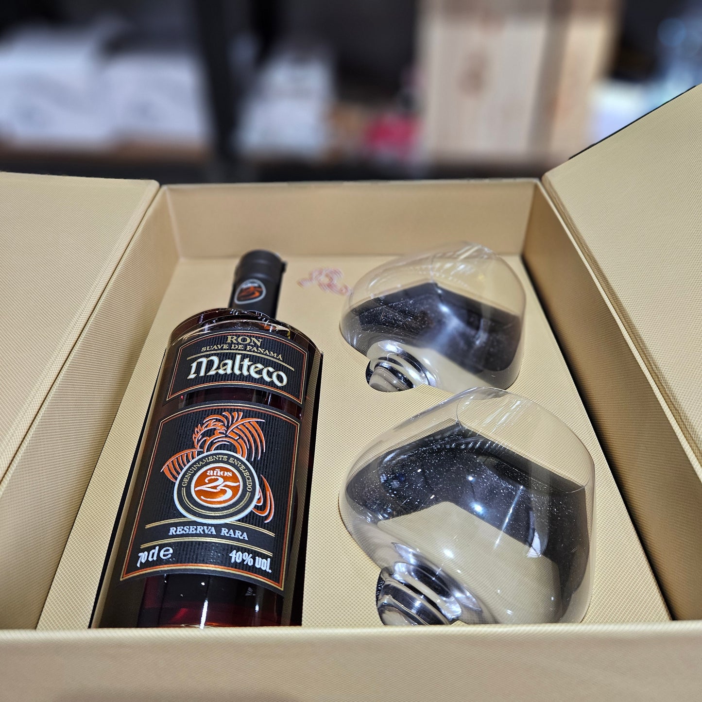 Ron Malteco 25 Años Reserva Rara (Giftbox con 2 bicchieri)