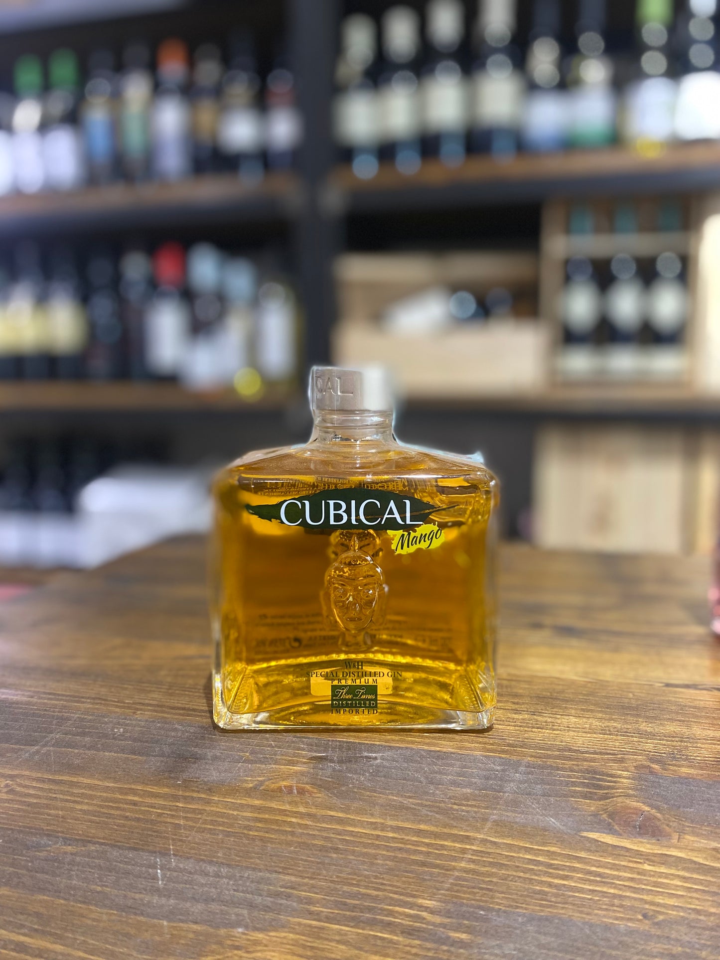 Special Distilled Gin Premium "Cubical Mango" - Williams & Humbert (0.7l)